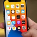 Antara iPhone 12 Mini dengan iPhone 12, Mana Yang Terbaik