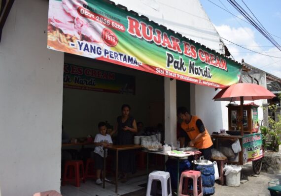 harga tepung maizena di warung_1c42af146.jpg