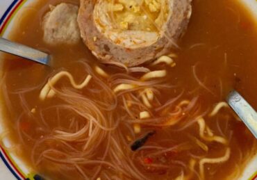 outlet bakso bensu di beberapa kota di indonesia_319f5a417.jpg