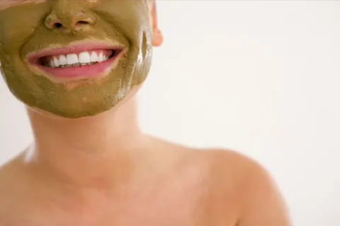 Panduan merawat kulit wajah secara alami pakai bahan tradisional untuk wajah sehat dan glowing